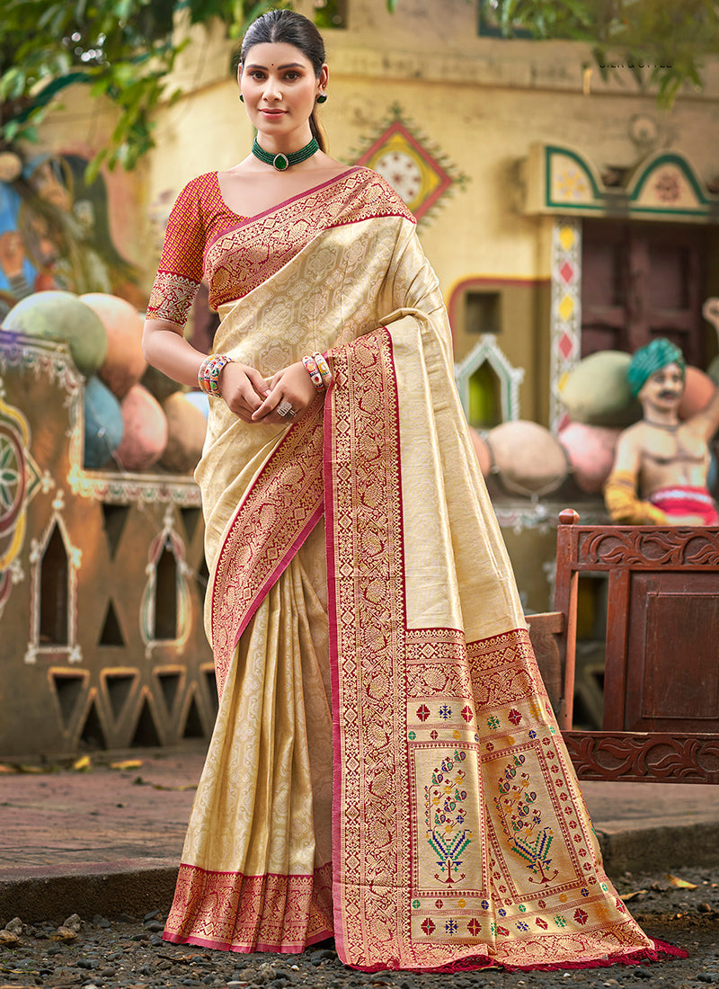 Kanjivaram Silk Wedding Wear Saree velmira