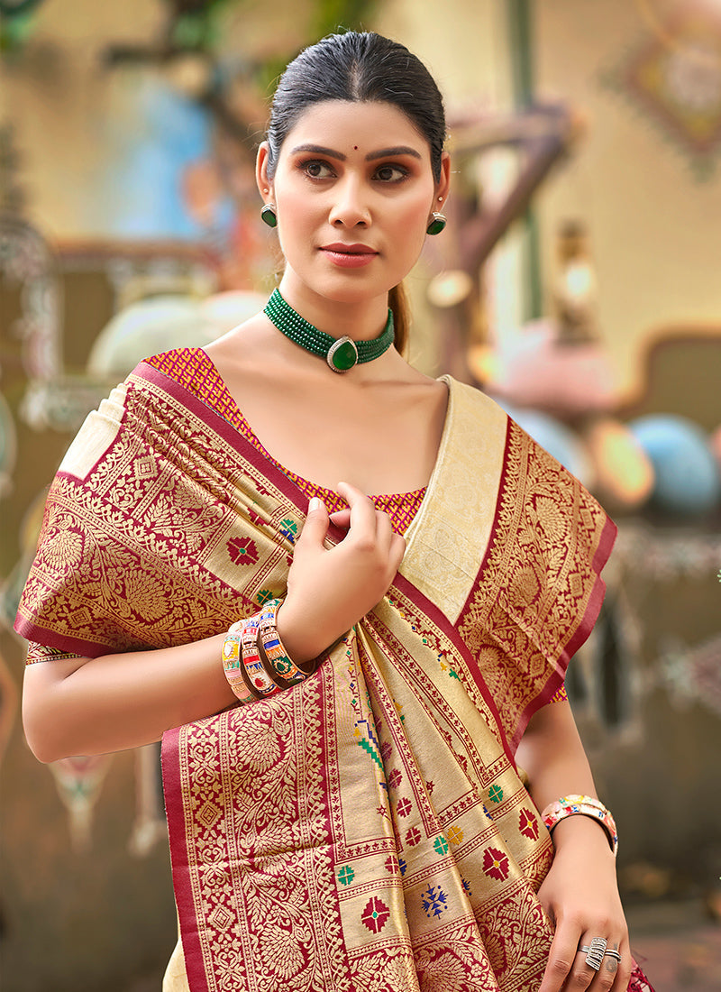 Kanjivaram Silk Wedding Wear Saree velmira